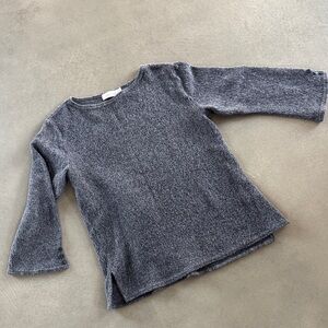 Cut loose brand, Soft chenille fabric, pullover sweater, size M.
